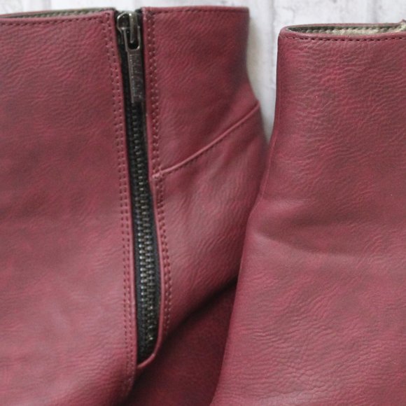 New Michael Antonio Burgundy Platform Bootie - Picture 5 of 6